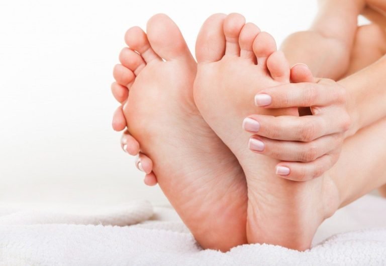 Cuidados com os Pés – Rachaduras